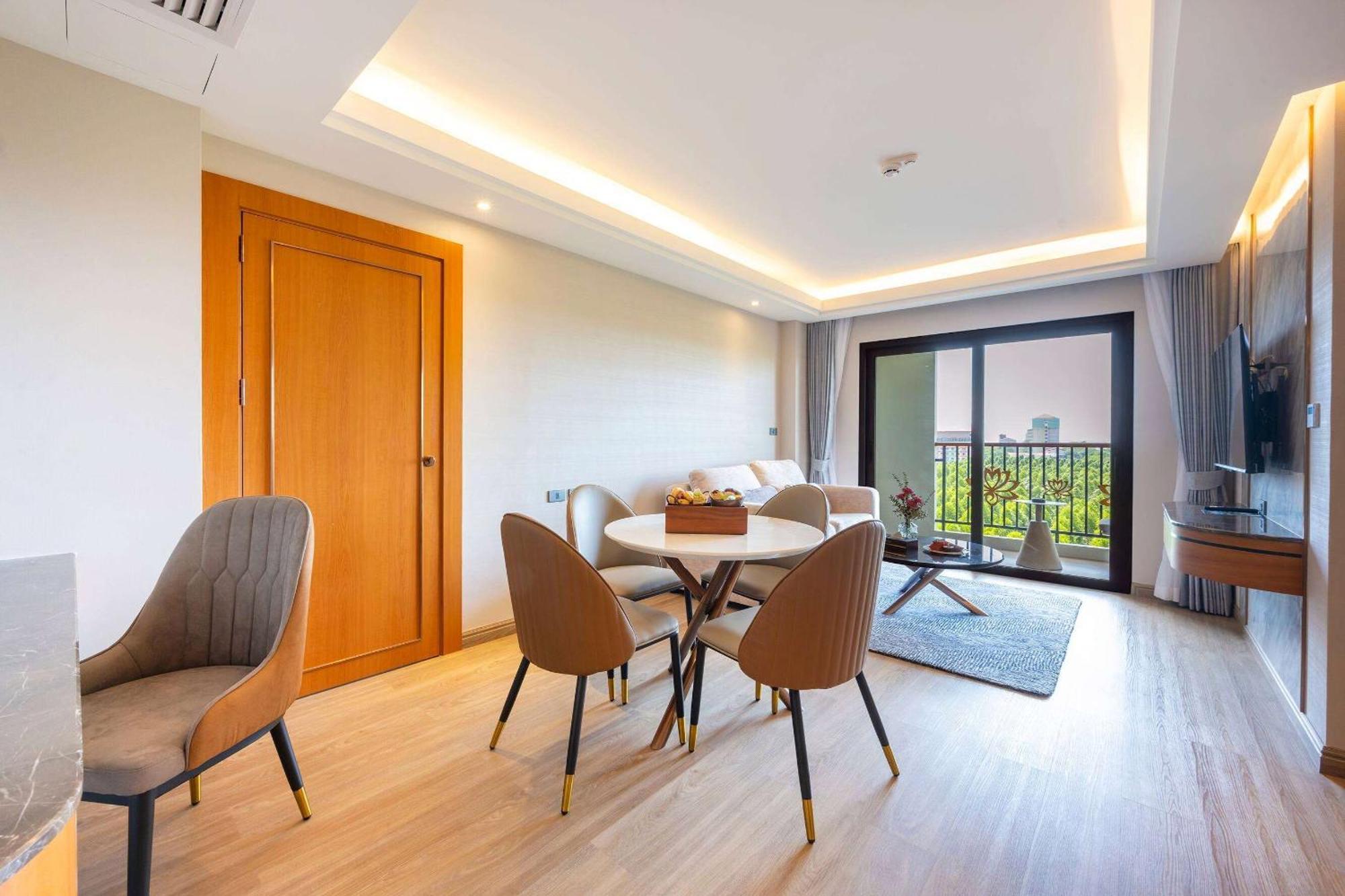 纳仲天 Wyndham Jomtien Pattaya酒店 外观 照片