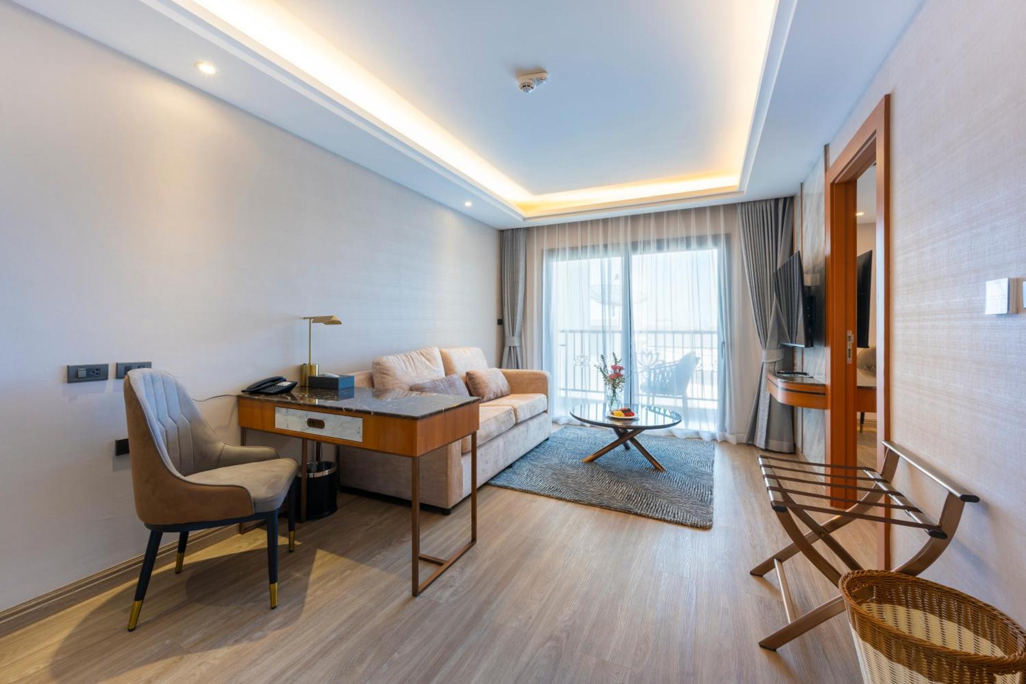 纳仲天 Wyndham Jomtien Pattaya酒店 外观 照片